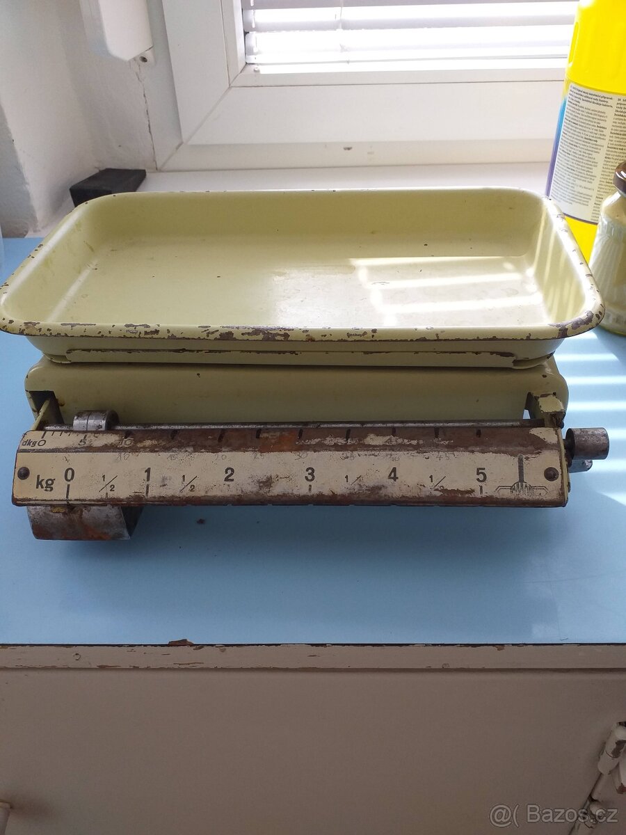 Váha z r.1954
