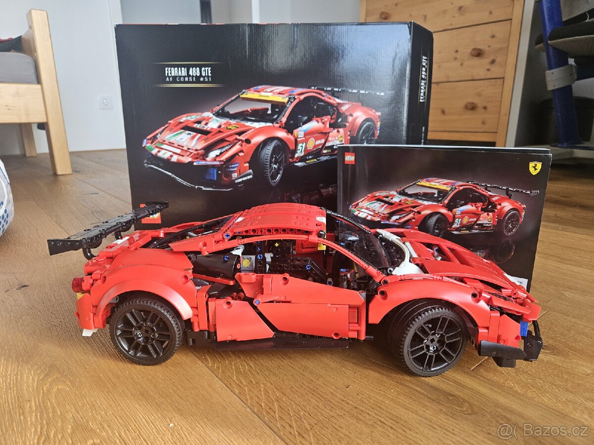 Technic 42125 Ferrari 488 GTE+samolepky