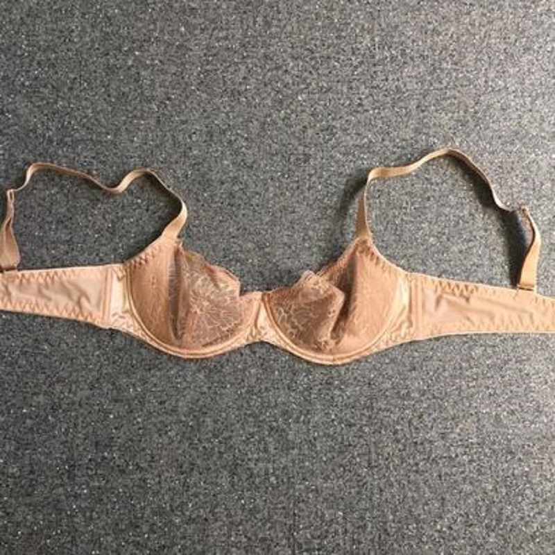 Zlatá podprsenka s kosticemi vel. 70B