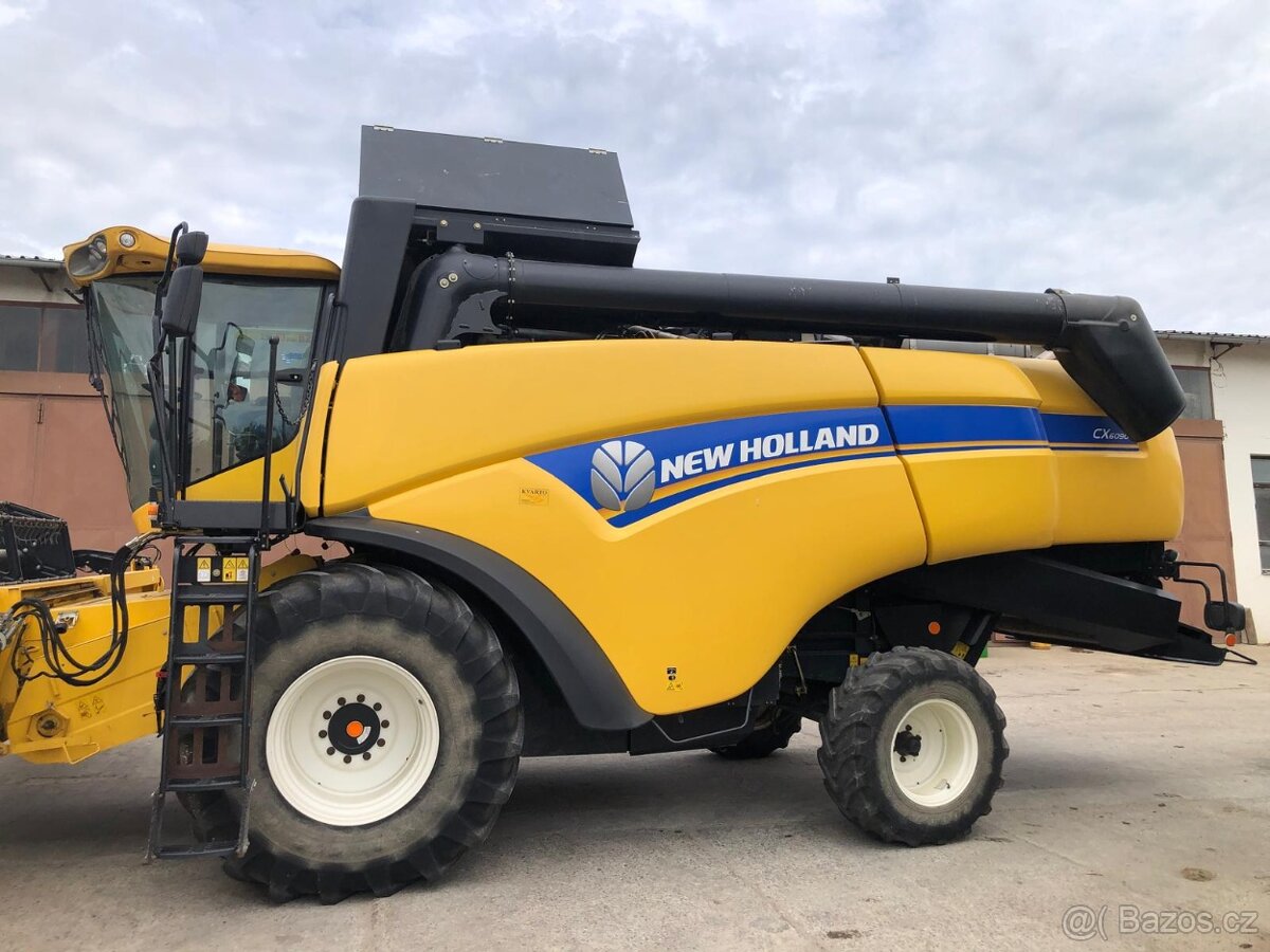 kombajn New Holland CX6090