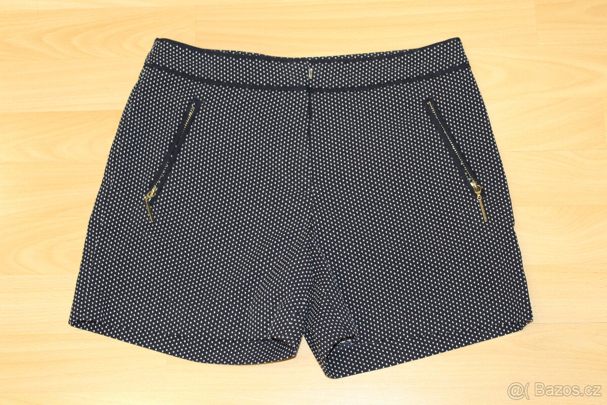 Luxusní šortky, HM, vel. 34