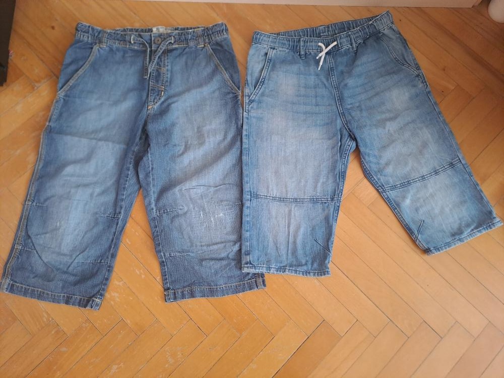 2x Džínové 3/4 kraťasy vel. 170