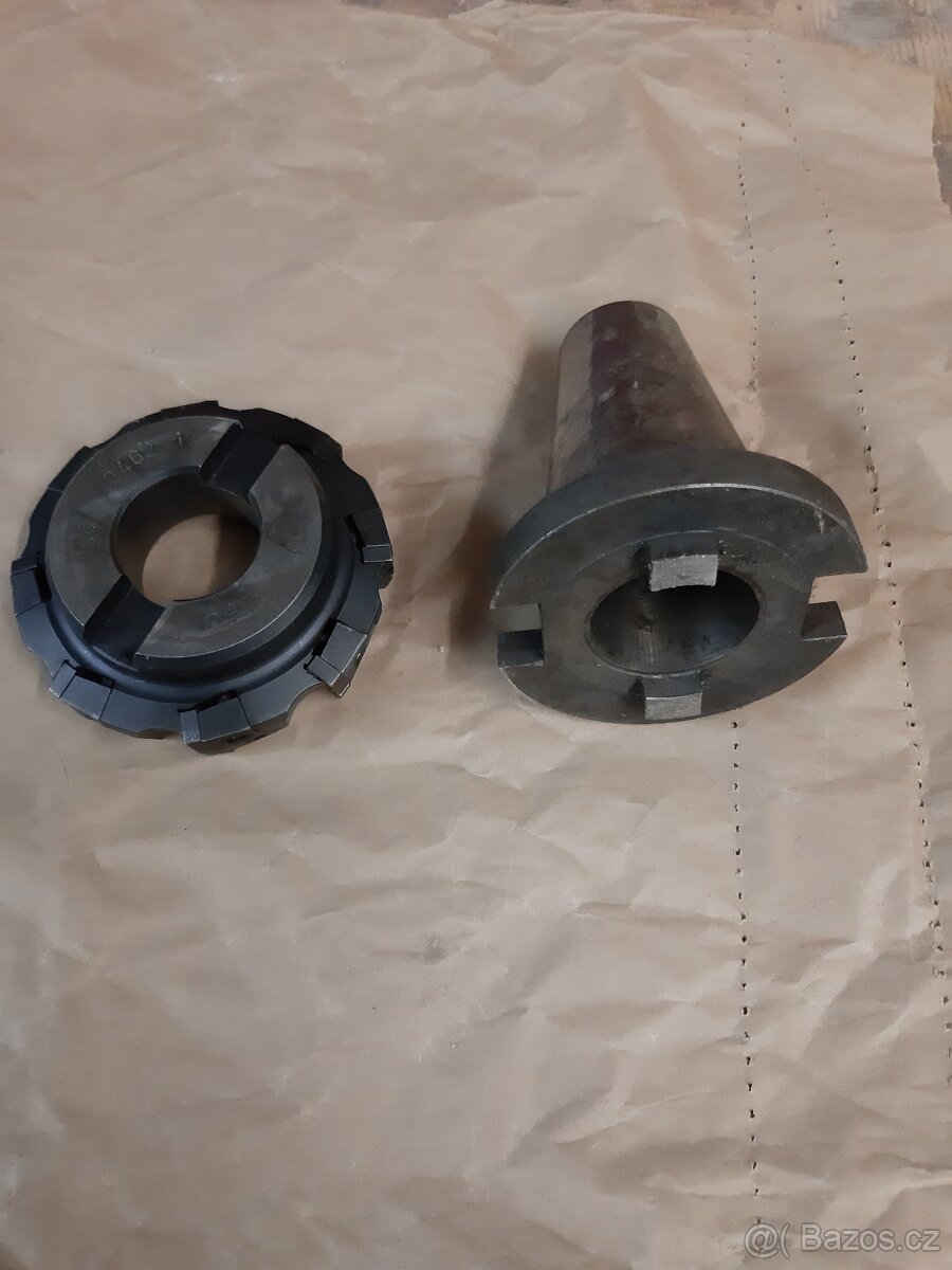 Frezovaci hlava a redukce