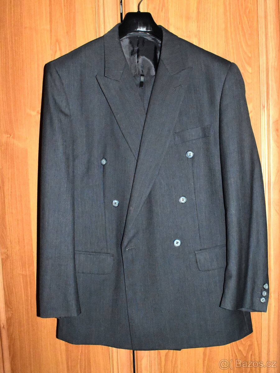 Pánský oblek velikost 52