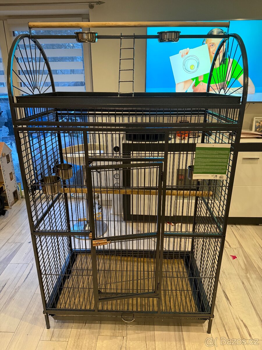 Klec pro papoušky