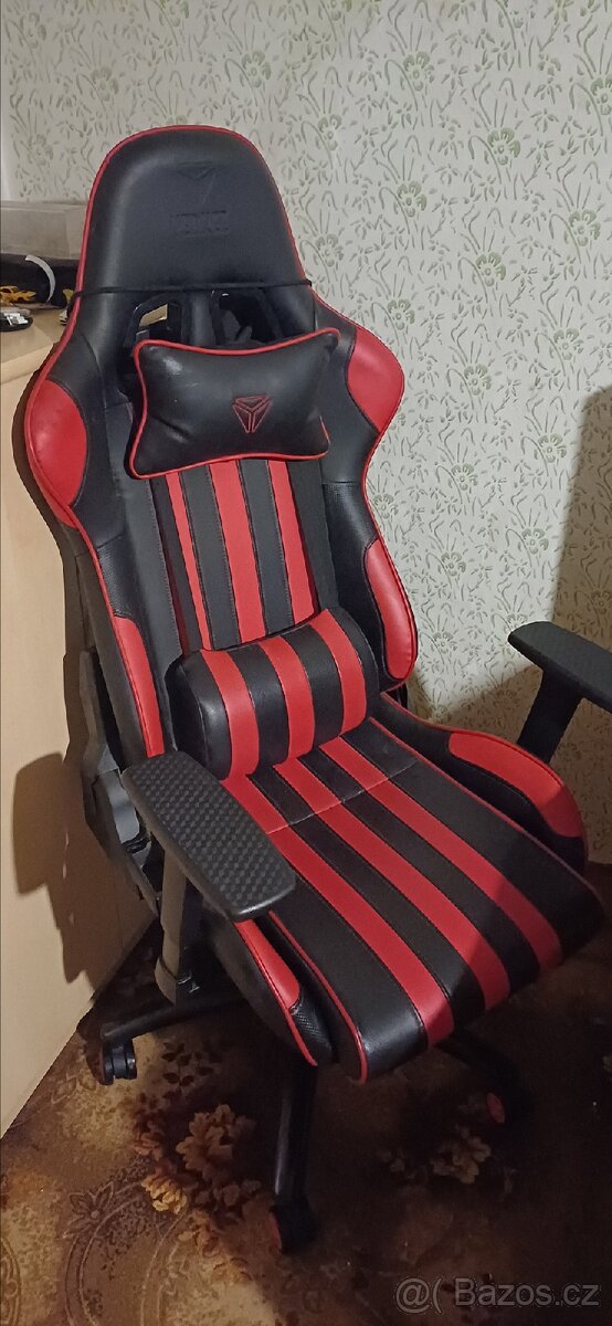 Herní židle yenkee YGC 1000RD sabotage