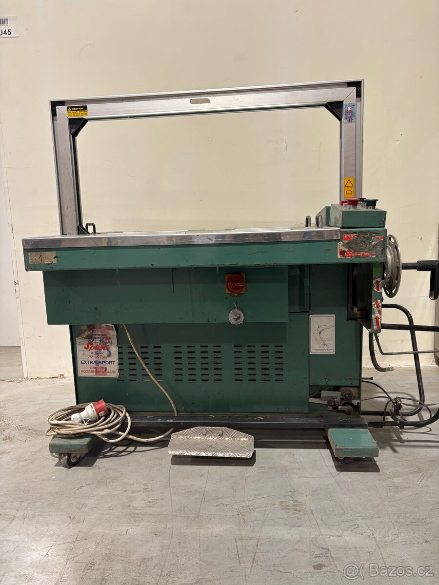 Průmyslový páskovací stroj