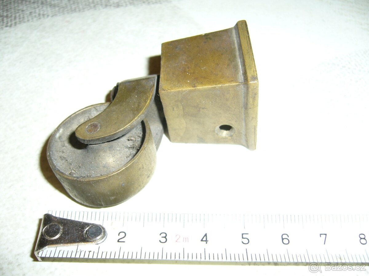 Kolečko k noze klavíru, cimbálu