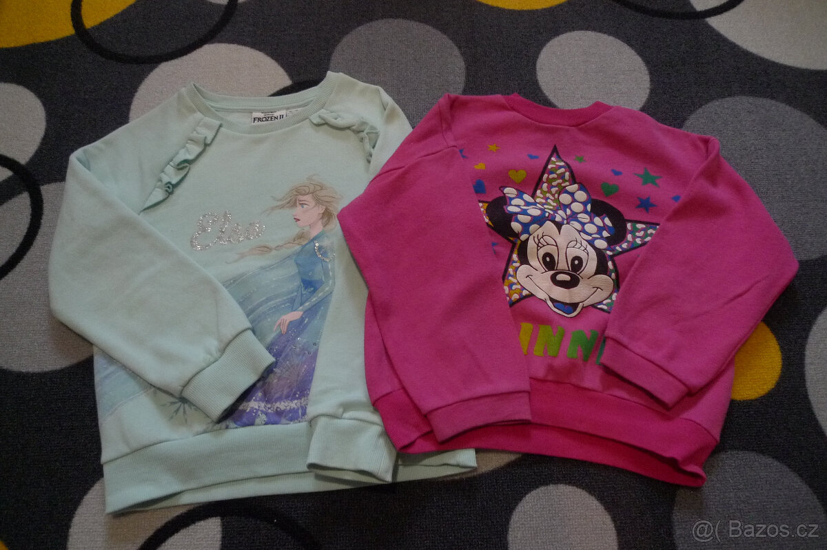 2x mikina přes hlavu vel. 5 - 7 let
