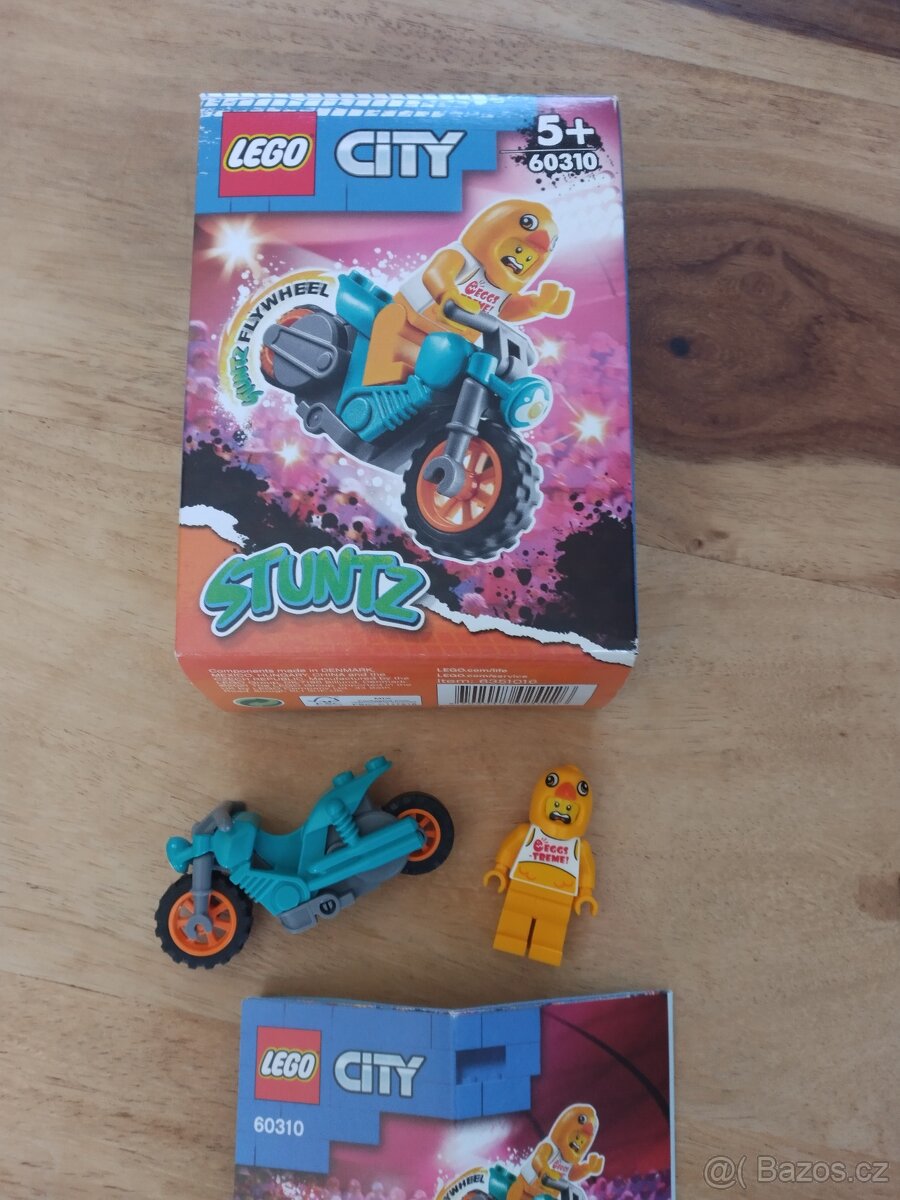 LEGO City 60310 Motorka kaskadéra Kuřete