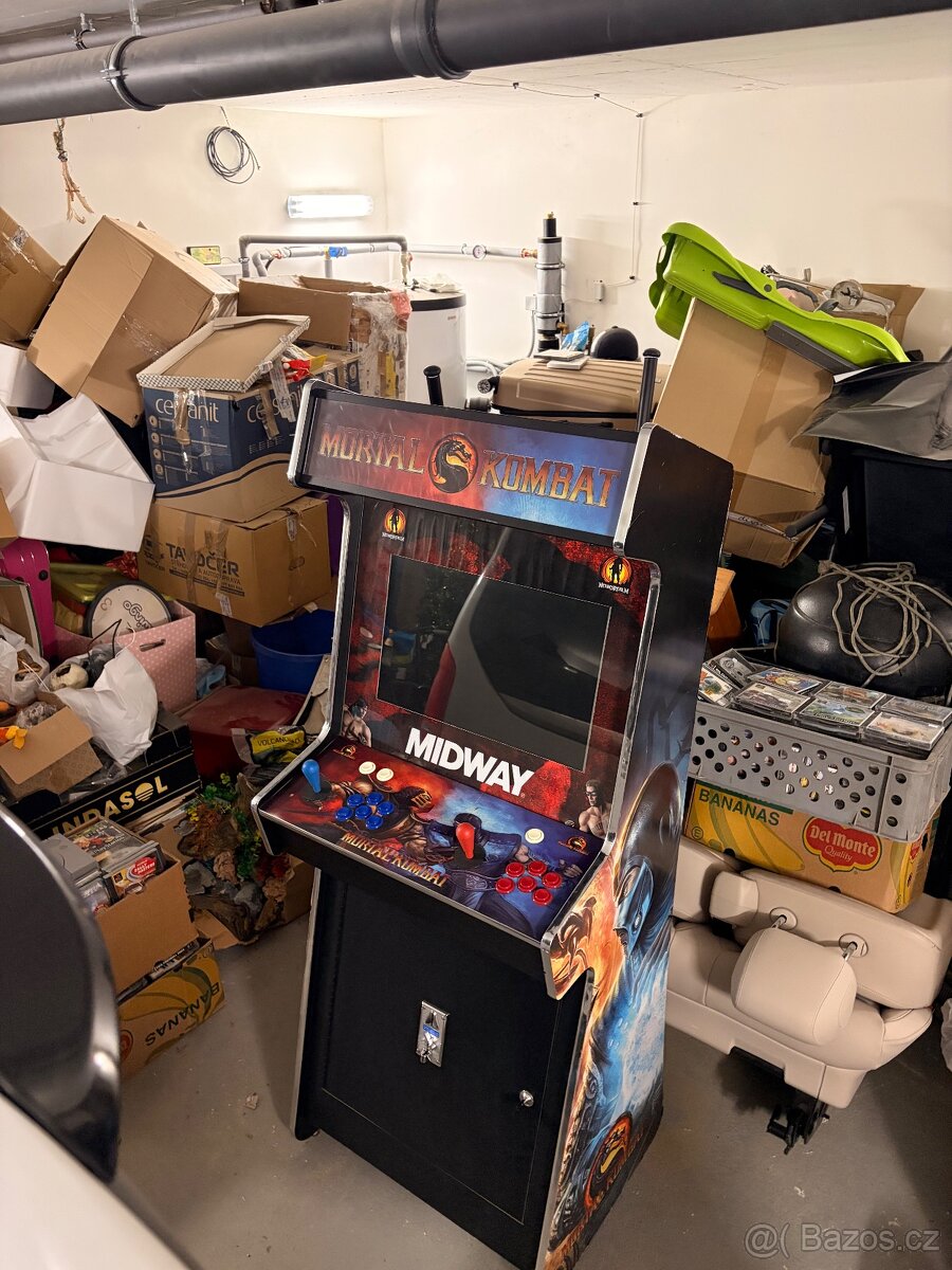 Arcade Automat herní automat Midway