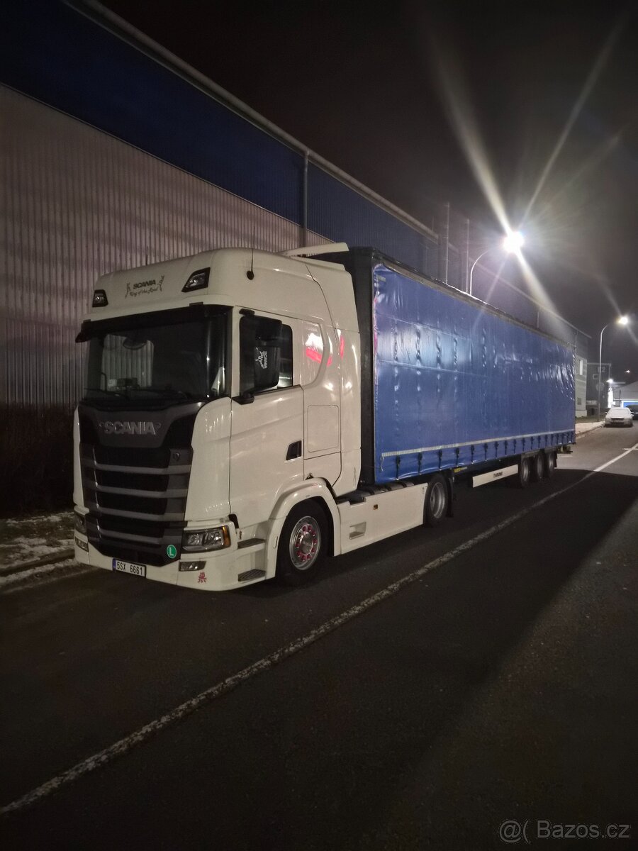 Hledam spolehlivého řidiče na DK