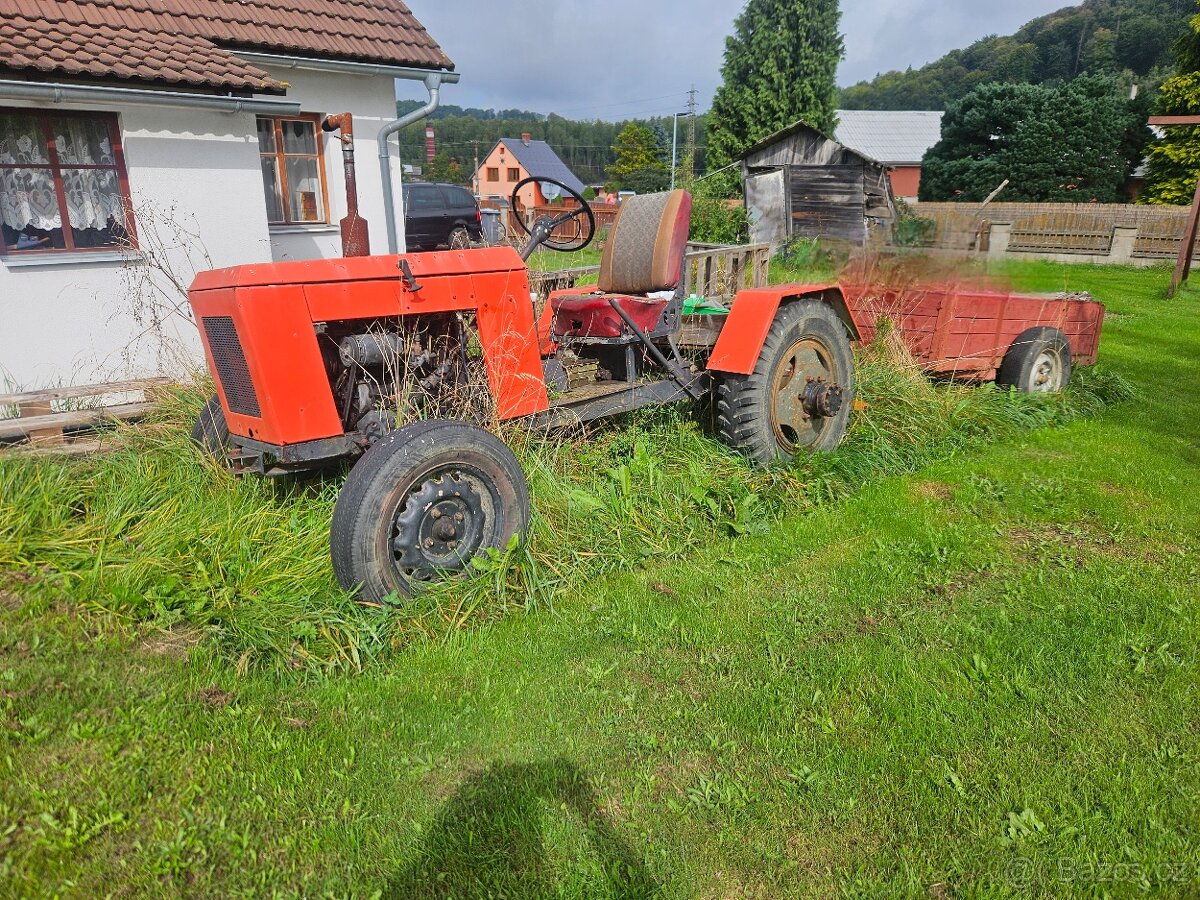 Traktůrek domácí výroby