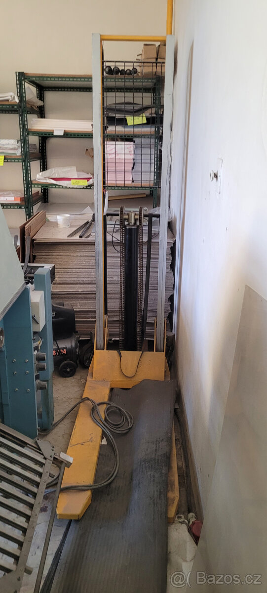 Vysokozdvižný vozík