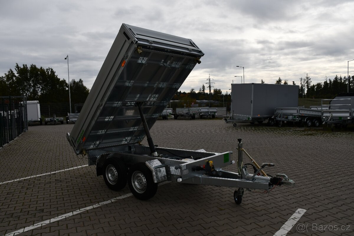 Třístranný sklápěcí přívěs do 2700 kg 2,6m ELEKTOHYDRAULIKA