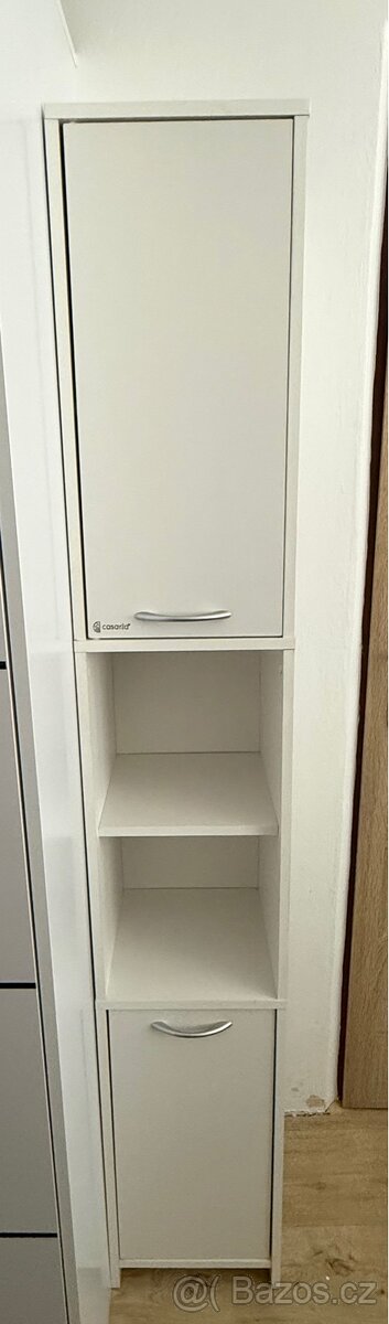 Koupelnová skříňka