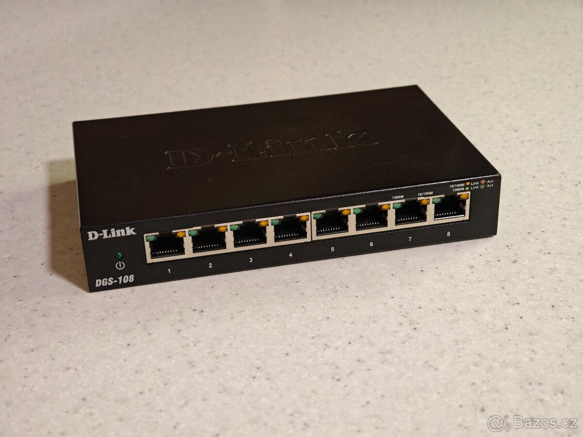 Gigabitový switch D-Link DGS-108 (8 portů, kovový