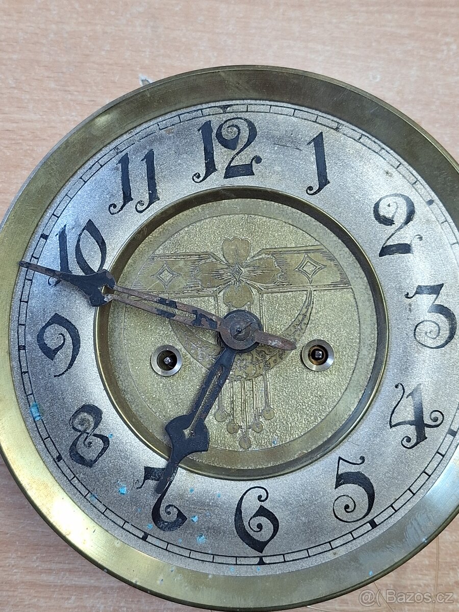 Hodiny Gustav Becker pulove