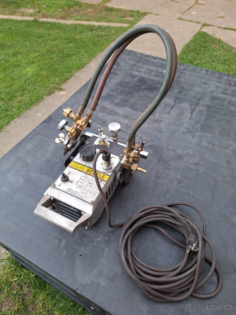 Autogenní řezací strojek HK-12