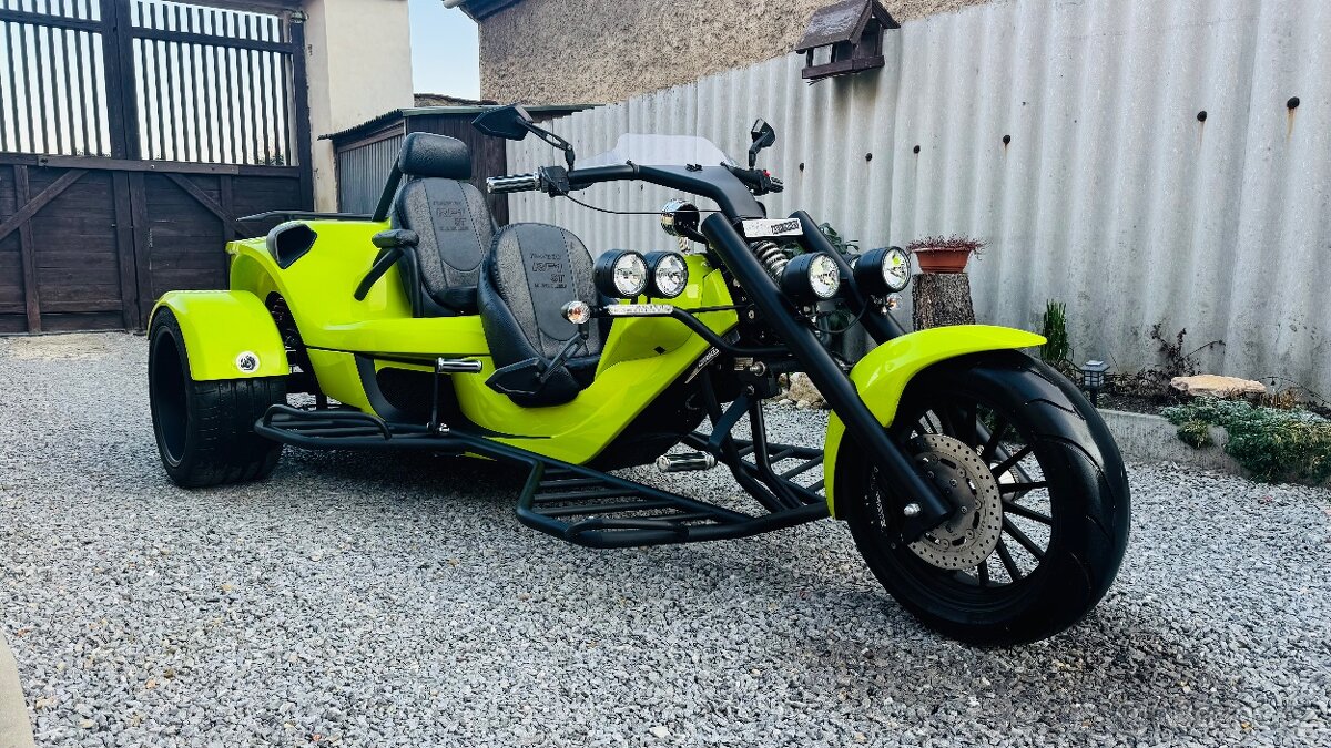 ProdánoTrike Rewaco RF1St2 1.5 Turbo Automat