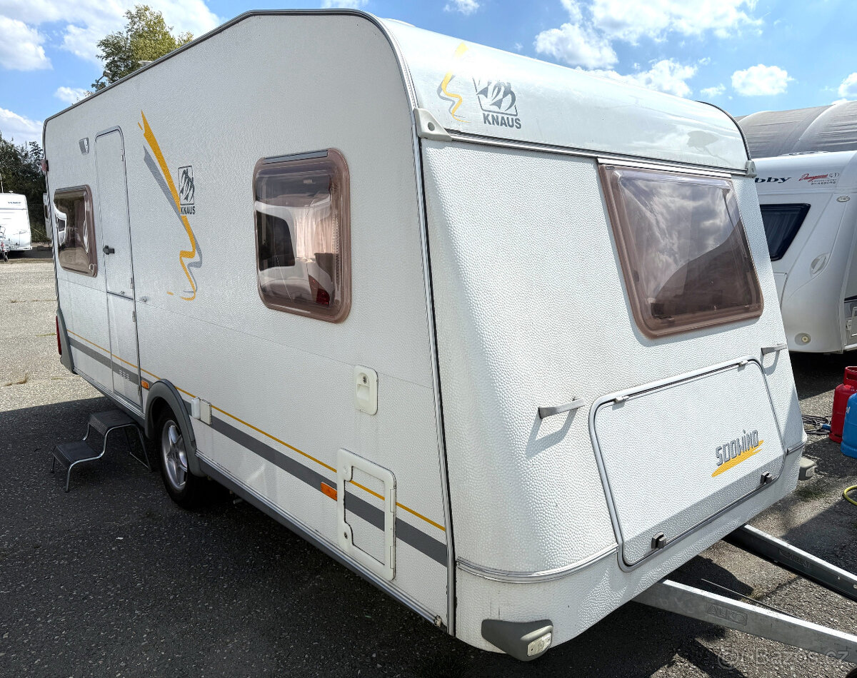 Knaus Südwind 450 FU, PŘEDSTAN, MOVER, rezervace