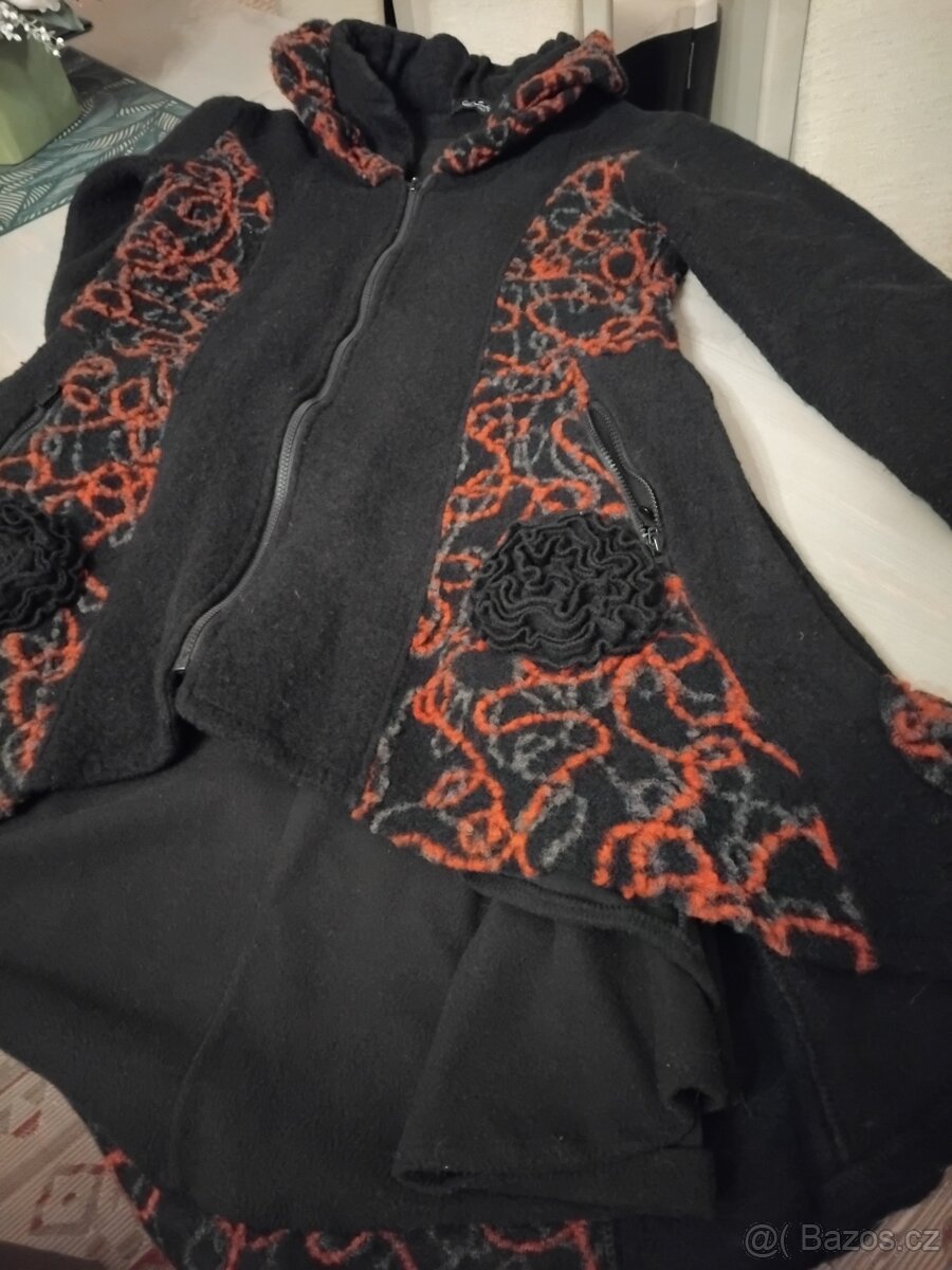 Italský zateplený kabat ojedinělý