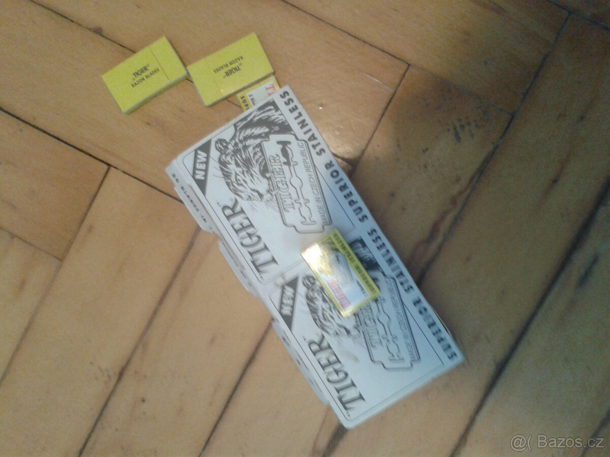 ŽILETKY NORMALNI RETRO STAROZITNE TIGER