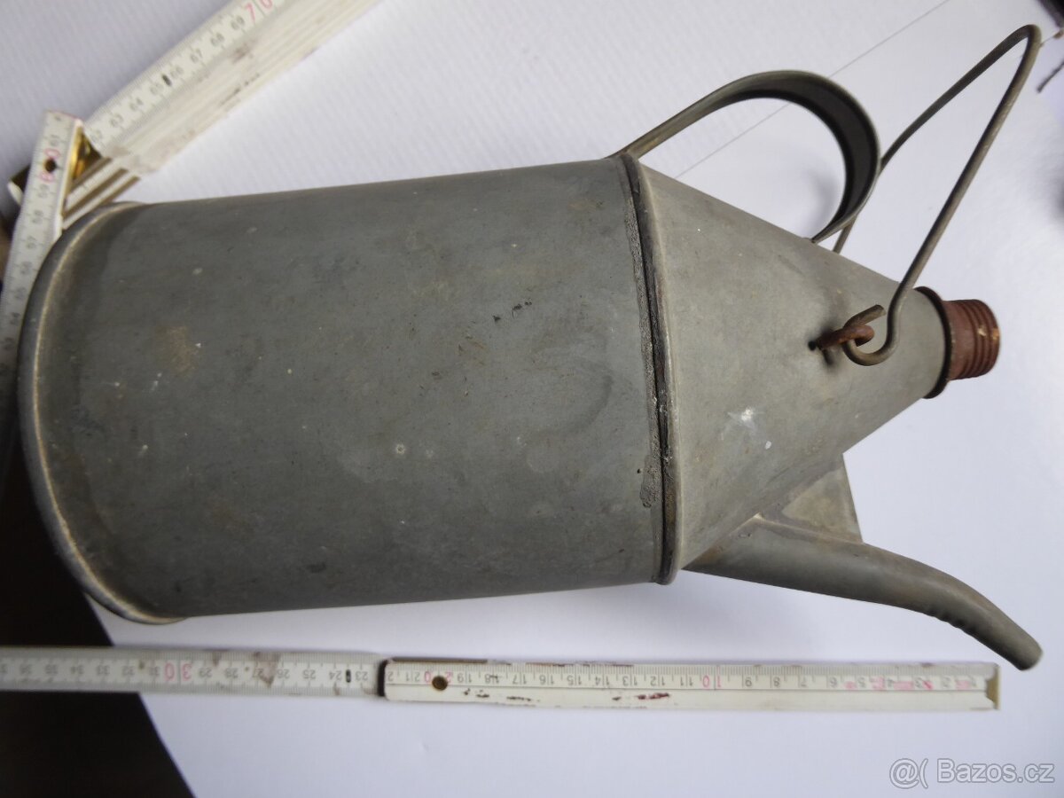 Konvice na petrolej,olej aj.