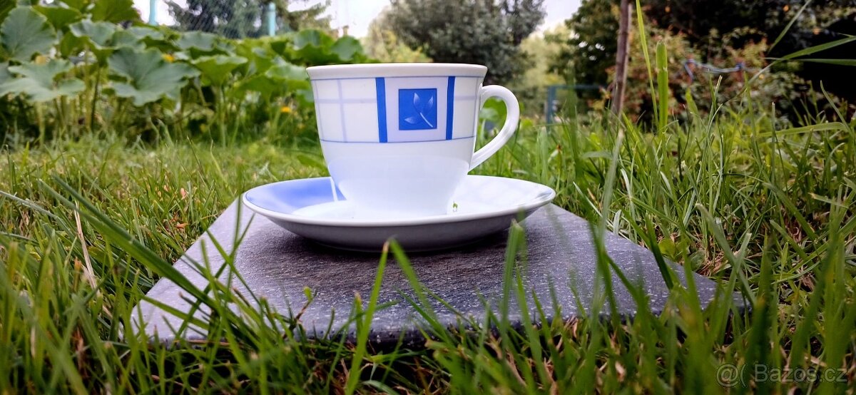 Modrý Hrníček S podšálkem