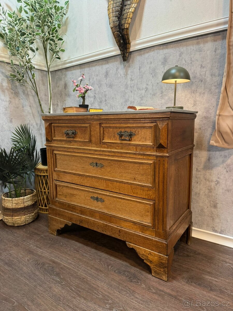 Starožitná komoda s mramorovou deskou (139013)