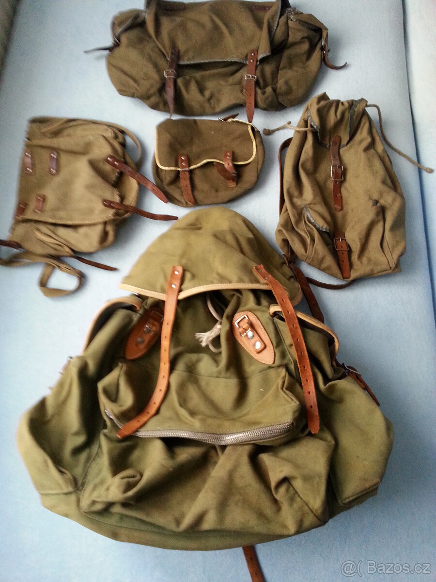 Retro batohy a chlebníky