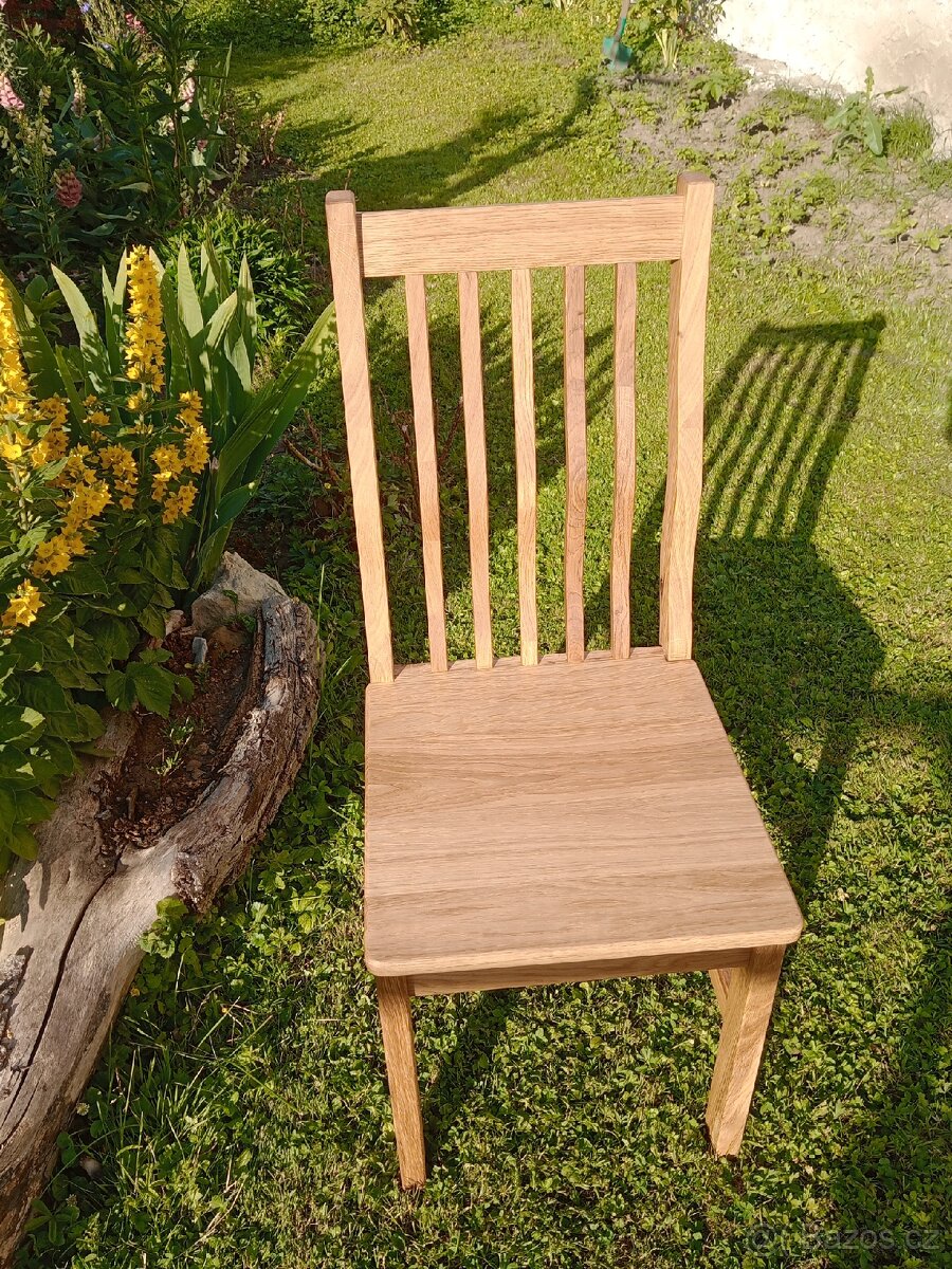 Jídelní židle masiv dub tvarovaná