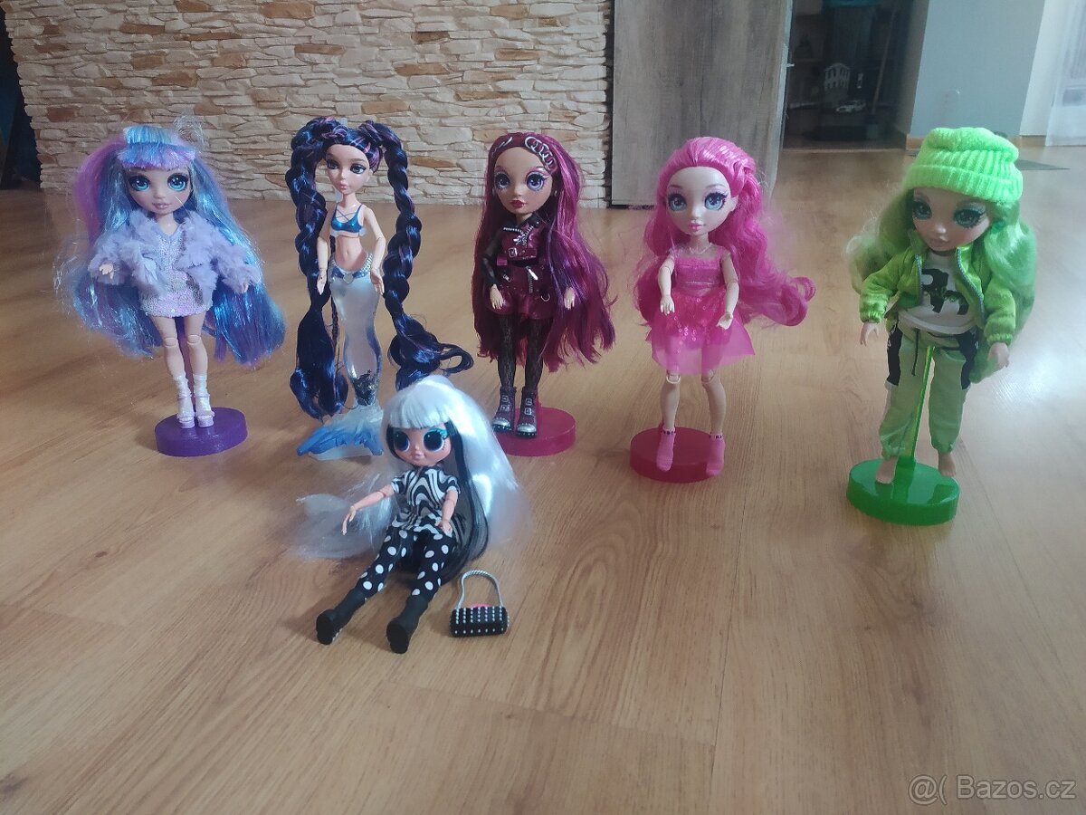 PANENKY SE STOJÁNKY - 6ks