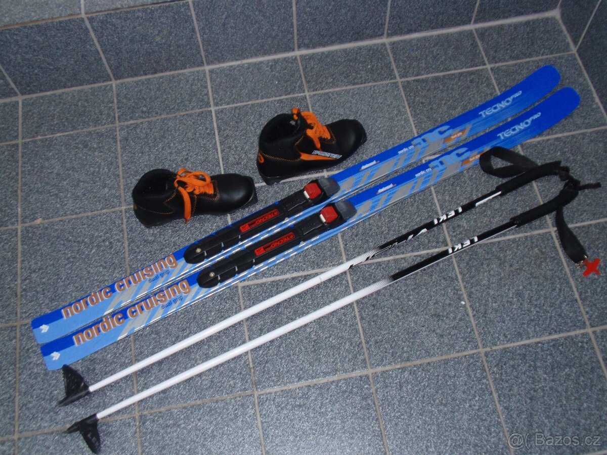 SET BĚŽKY TECNO 120 CM+HŮLKY 105 CM+BOTY VEL.34