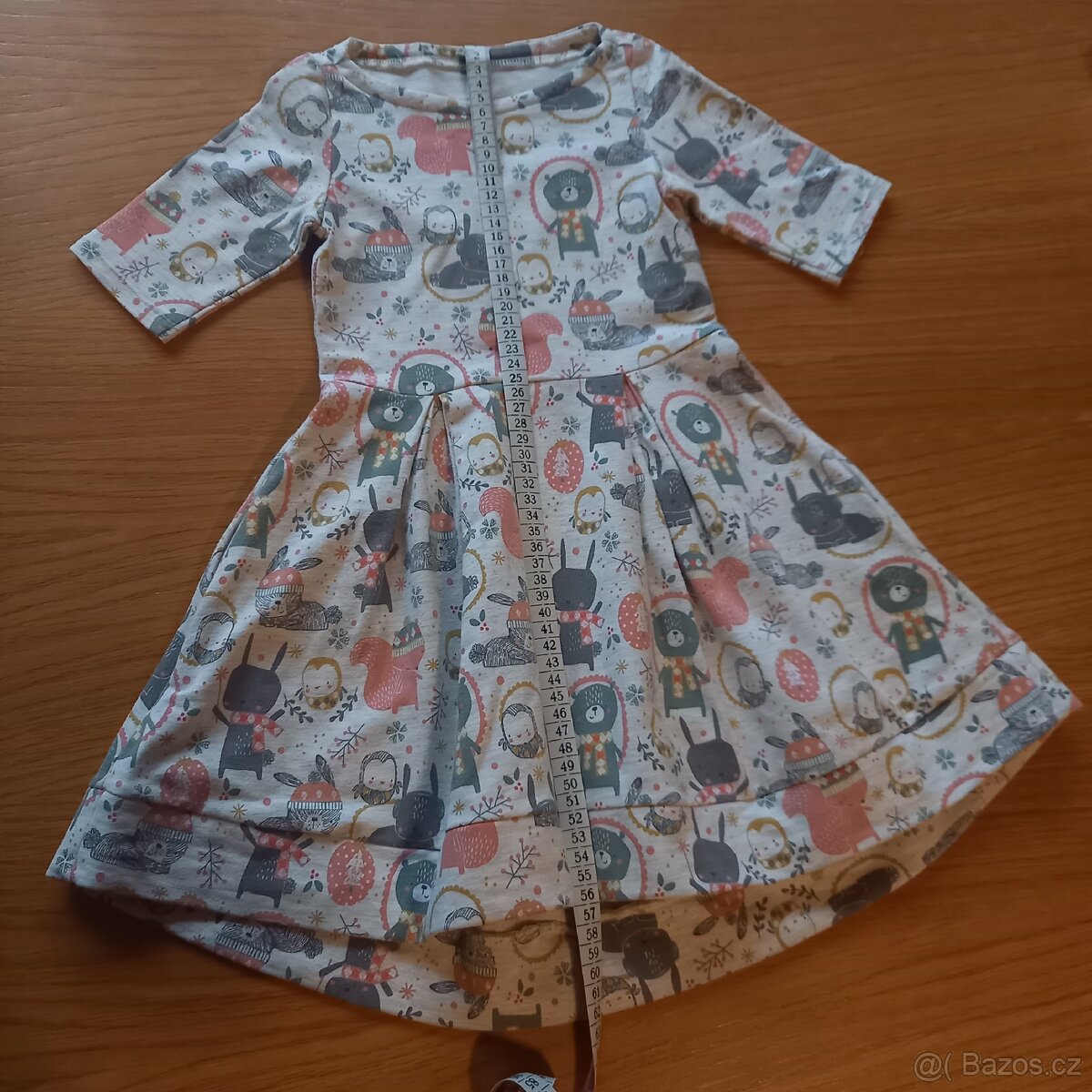 Teplákové šaty vel. 5 let