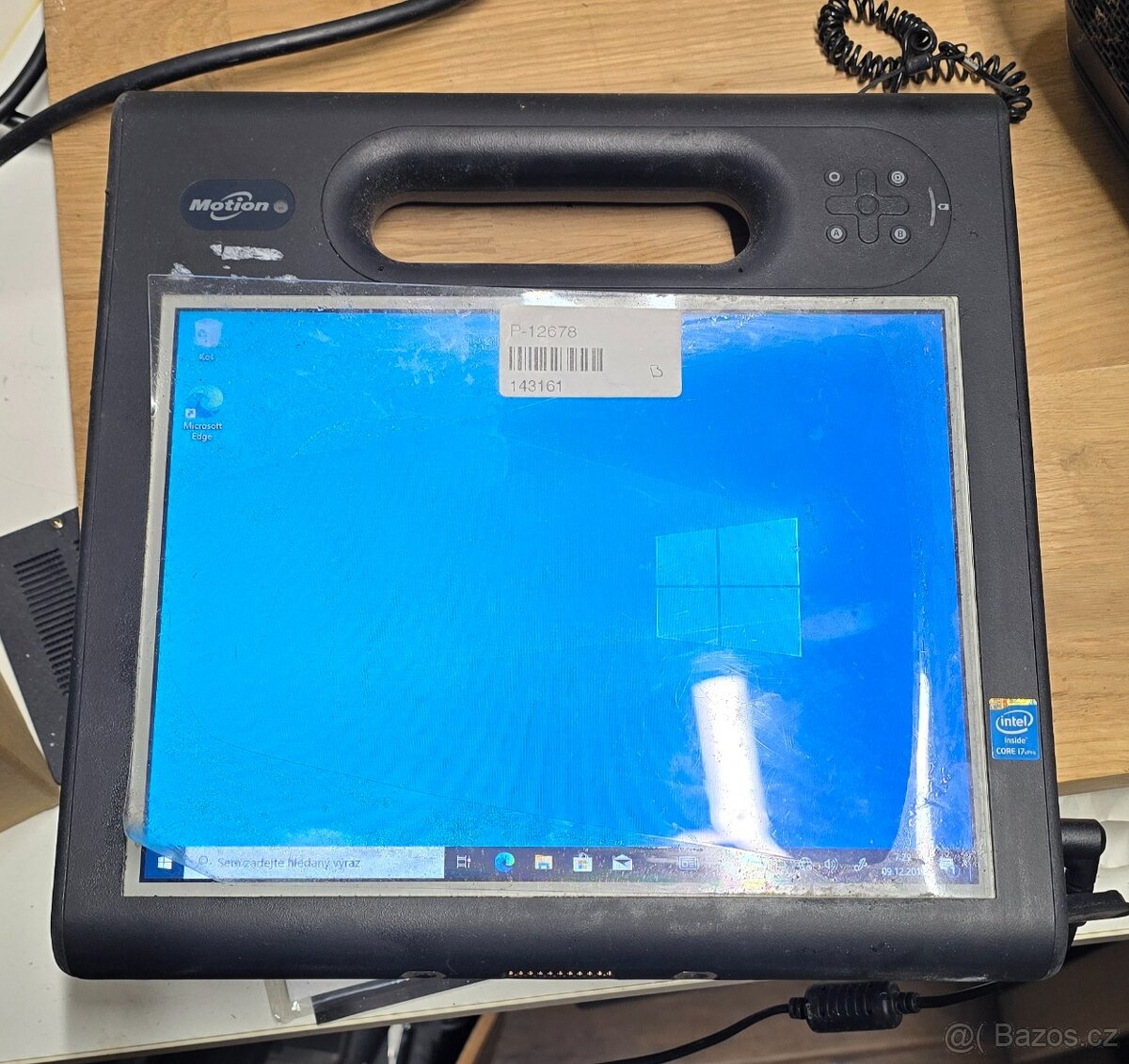 I7 16GB ram ssd dotykový display