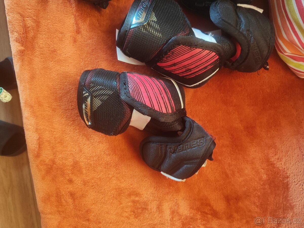 Prodám chlapecké chrániče Bauer