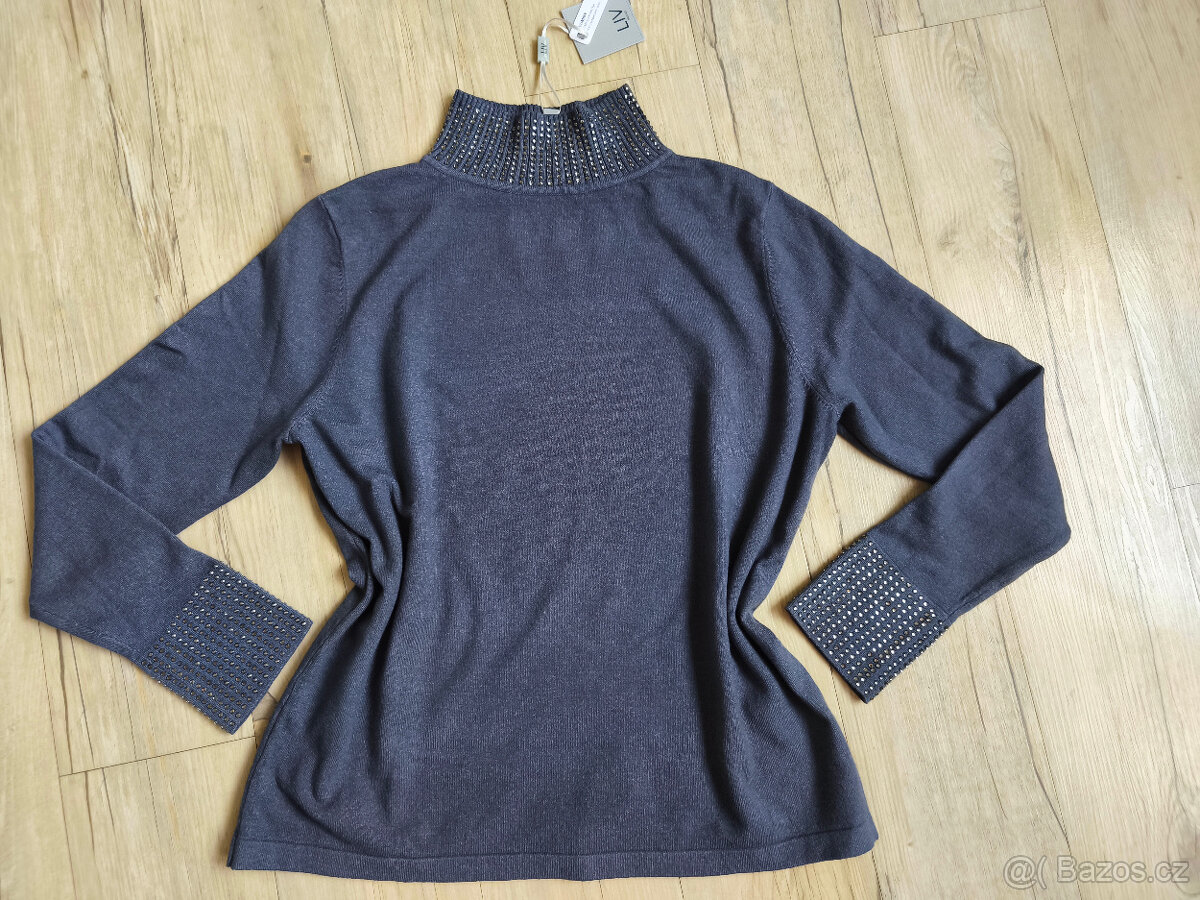 Nový svetr s kamínky, vel.L