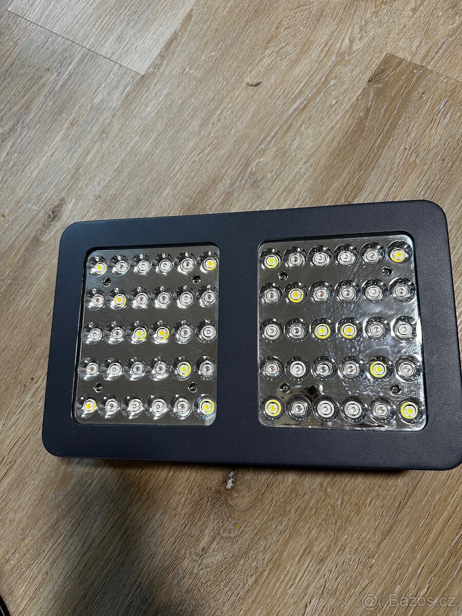 Světlo na pěstování