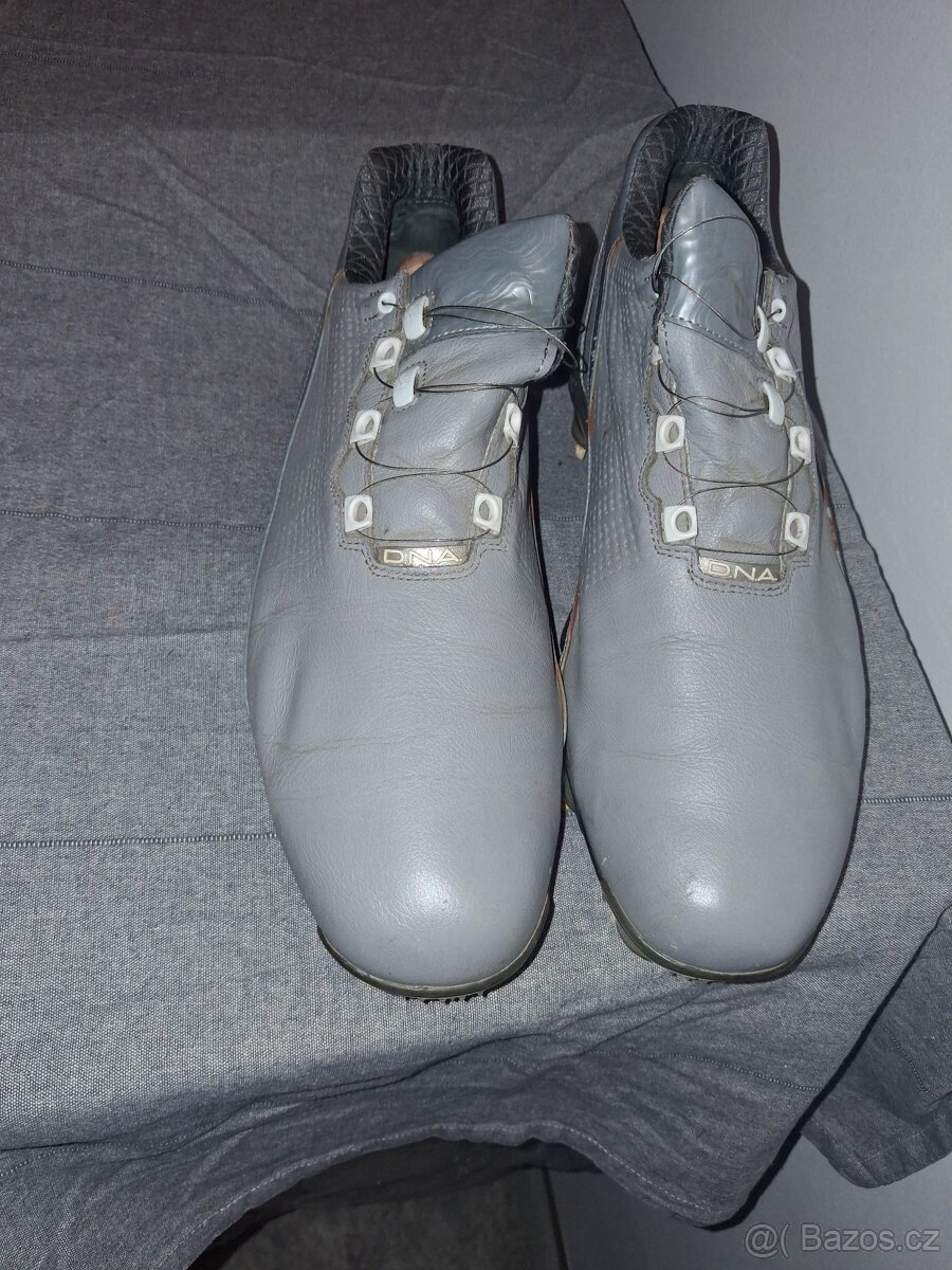 Boty na golf. Nadměrná velikost 48