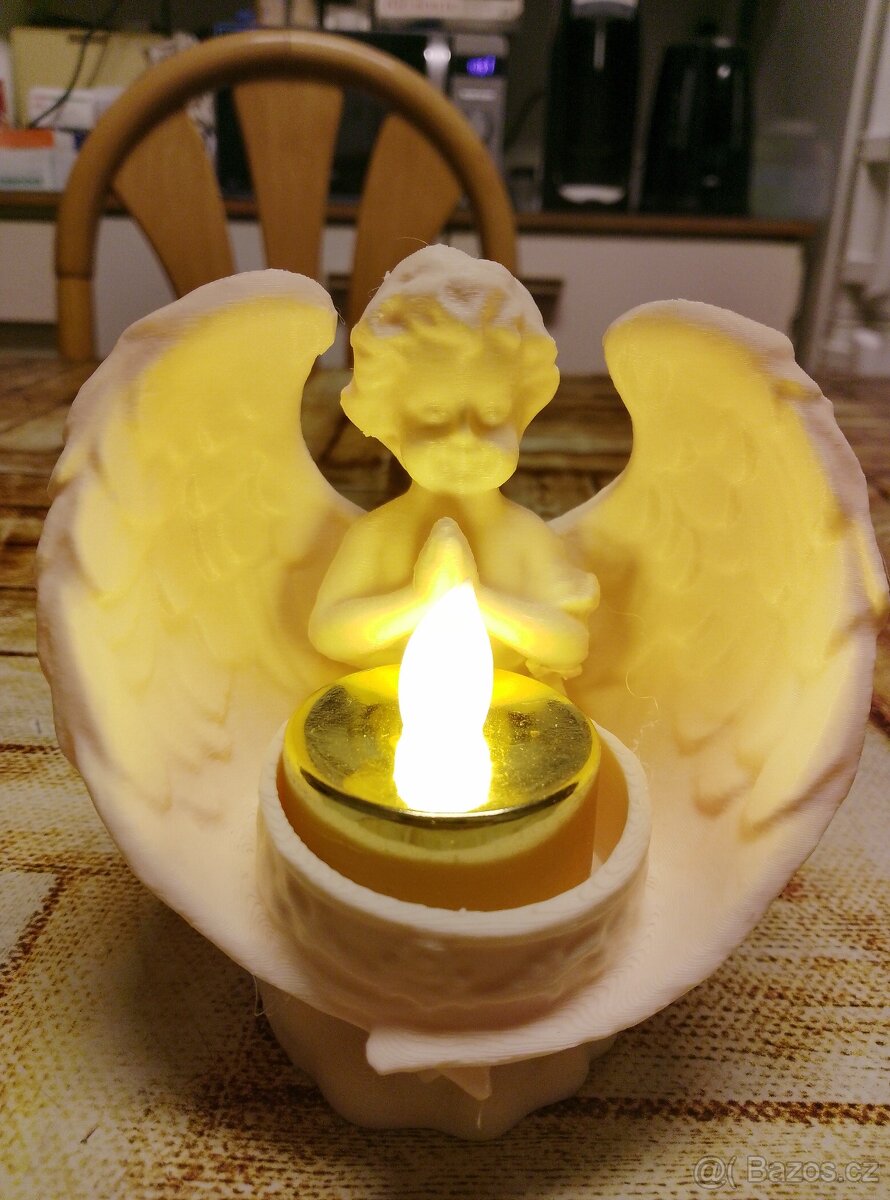 Svícen andělíček