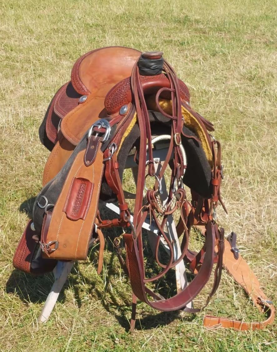 Celí komplet profi ROPER westernové sedlo