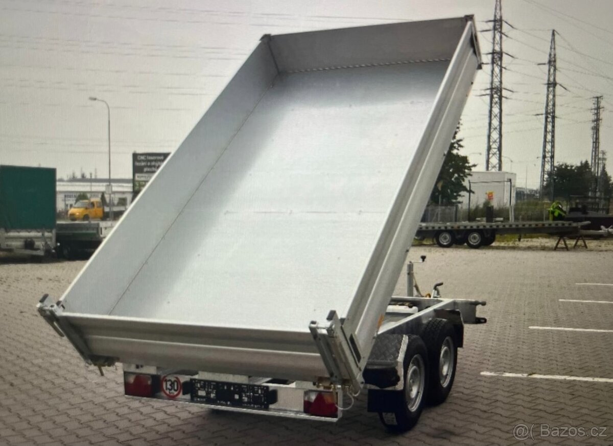 Hydraulicky sklopný přívěs 4m