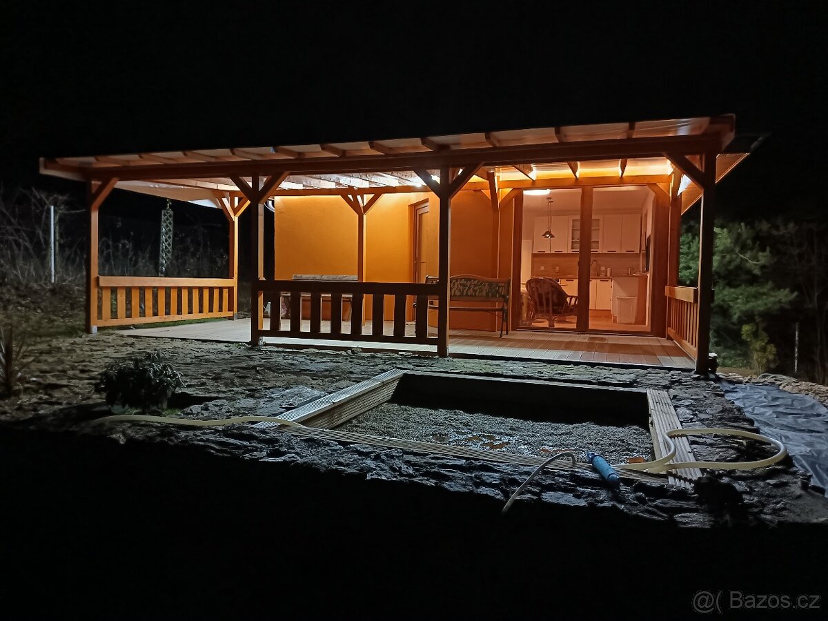 Nová zděná stavba, zahrada, krásný výhled