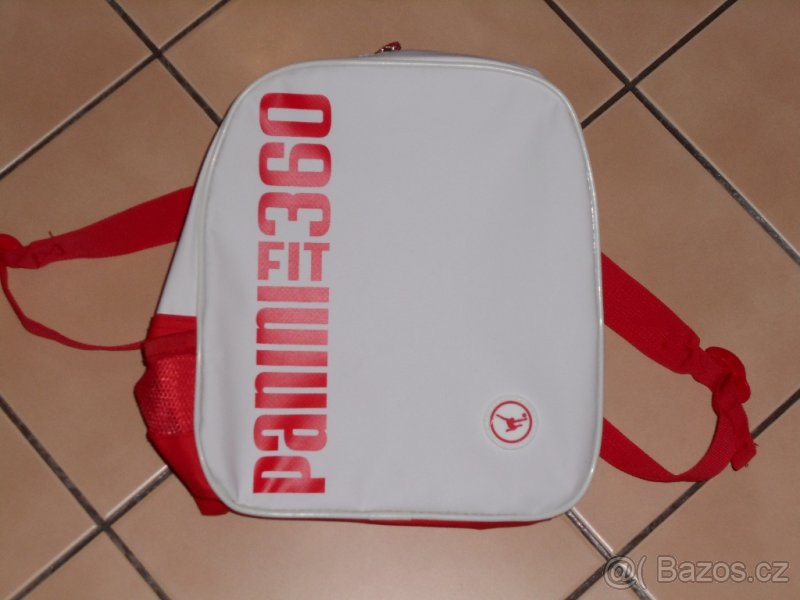 Batůžek dětský Panini nový.