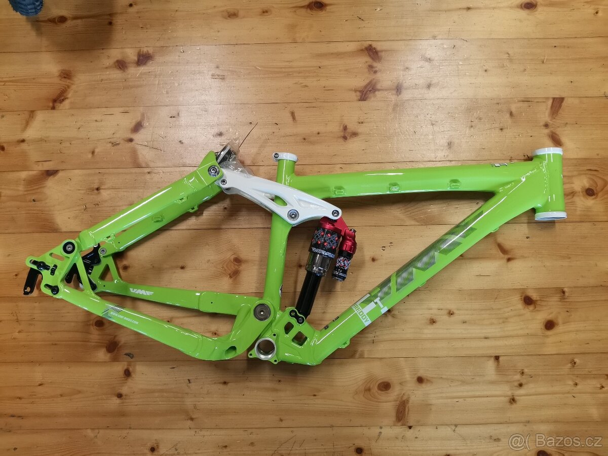 MERIDA UMF FREDDY 1 TEAM 2010