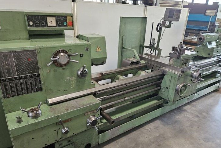 Soustruhy - hrotové SUI 80