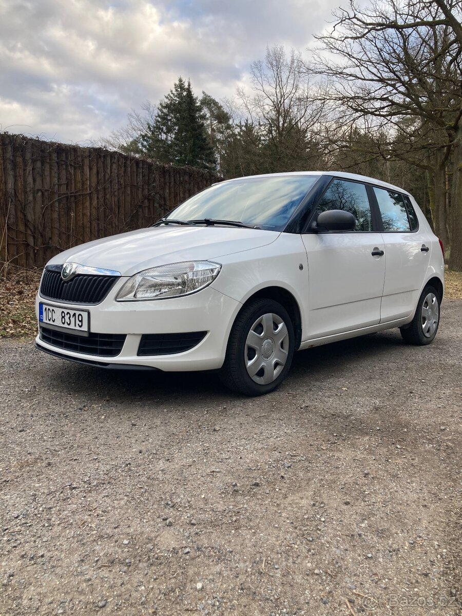 Půjčovna/pronájem aut