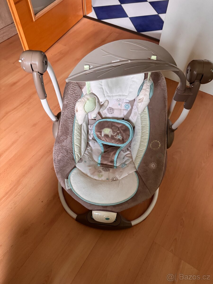 Houpačka pro miminko