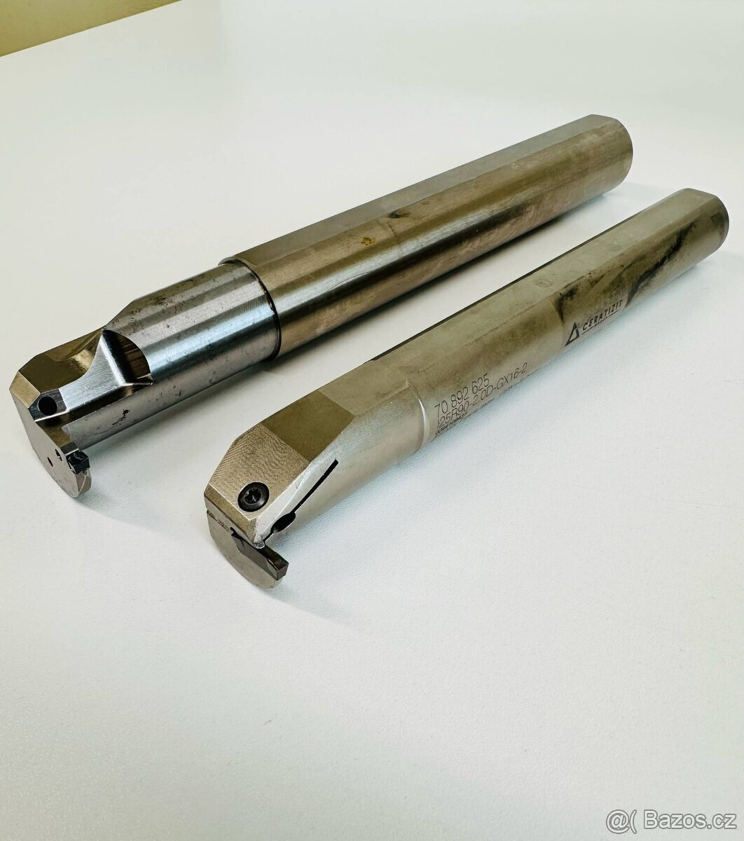 Soustružnický držák TUNGALOY a CERATIZIT